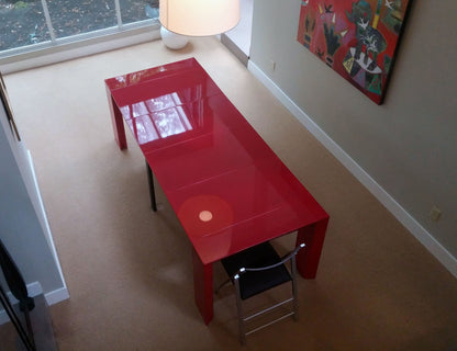 Junior-Giant-Edge-Glossy-Red-Dinner-table-extendable