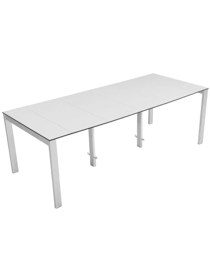 Outdoor Gigante Transformer Table - Extended to seat 10 people in outdoor setting