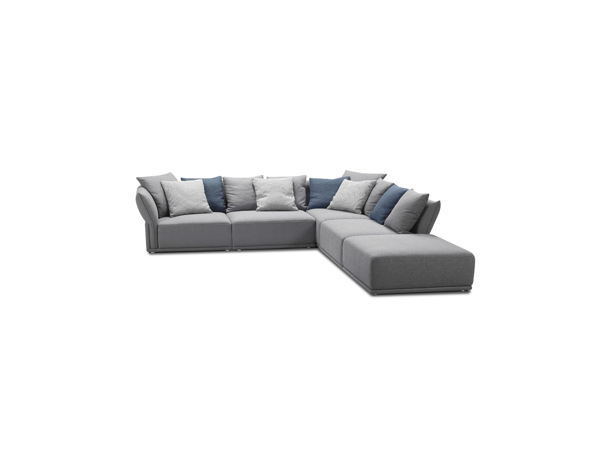 Stratus-sofa-set-of-modular-pieces