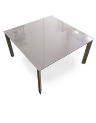 Frame-rectangular-table-that-extends-out-to-become-a-square